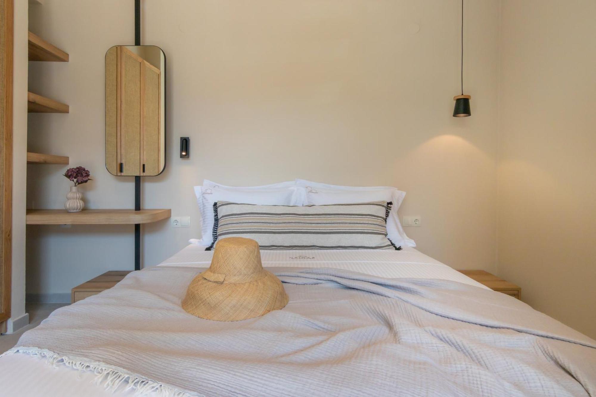 Ntinas Seaside Suites スカラ・ポタミアス エクステリア 写真