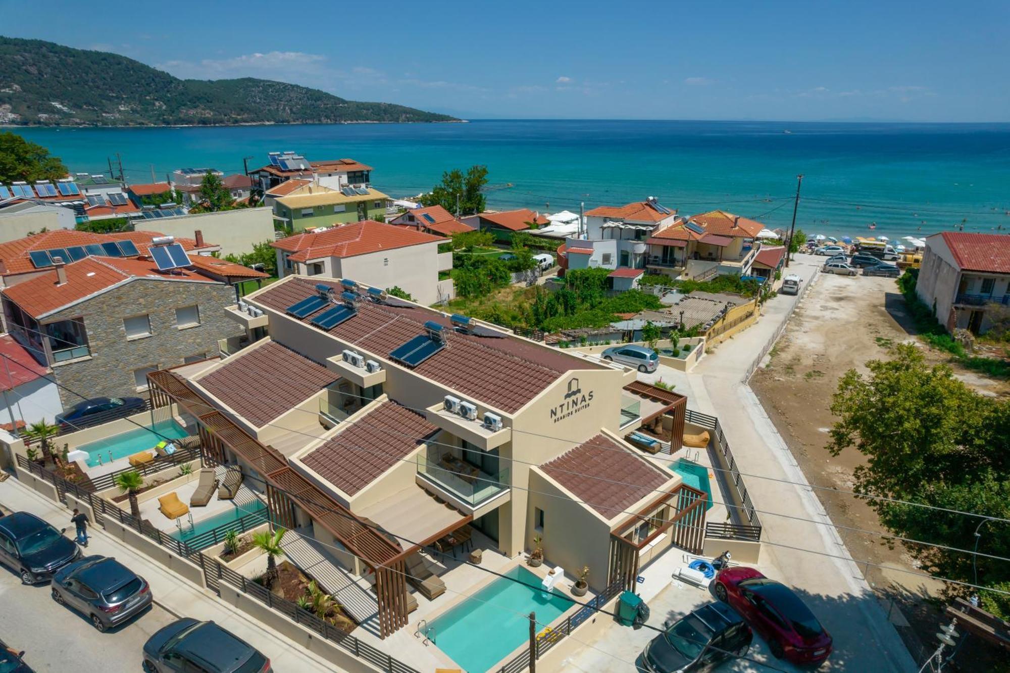 Ntinas Seaside Suites スカラ・ポタミアス エクステリア 写真